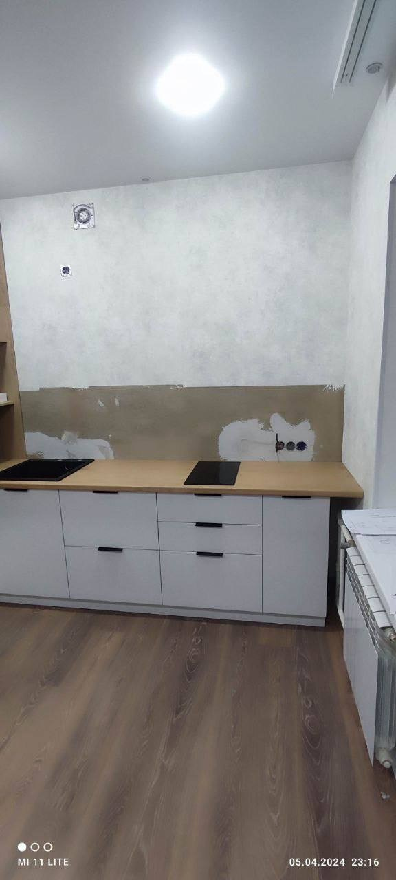 Фото с монтажа |Мебель на заказа: кухни, шкафы и т.д. в Томске. ГУДРУМ — Мебель на заказ в Томске | Кухни | Шкафы | Стулья и Столы