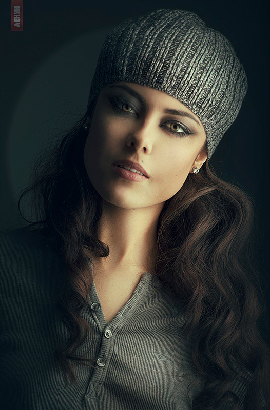 Анастасия...