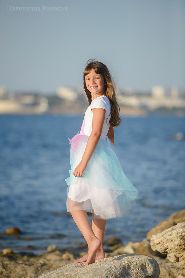 Детский фотограф Севастополь.  Фотосессия у моря с видом на Северную сторону