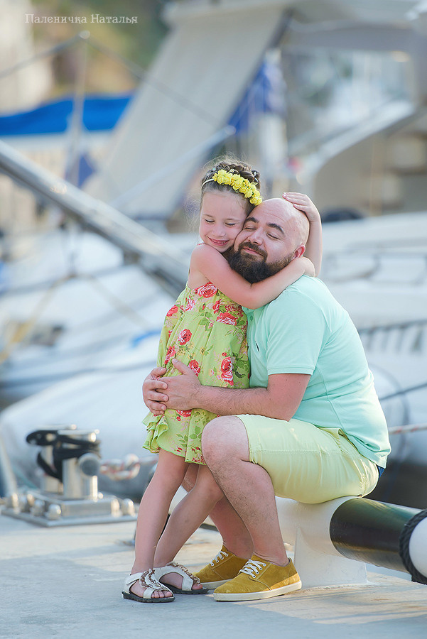 Фотосессия в Балаклаве в Севастополе. Портрет с папой