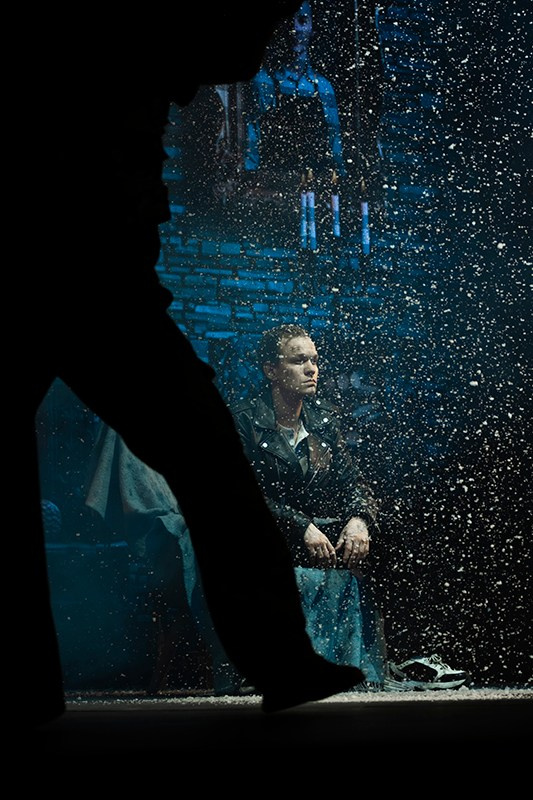Un miracle ordinaire. Photographer Kostya Jonaitis (streetphotography, BBC News, Fashion)