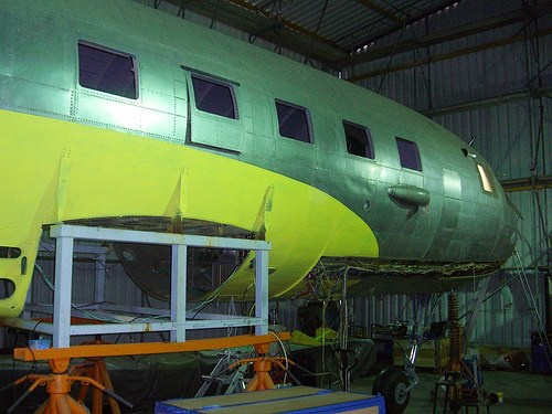 Ил-14 в Германии (восстановление в музее). Фотоальбом показывающий увлекательный мир авиации и мир медведей Андрея Иванова