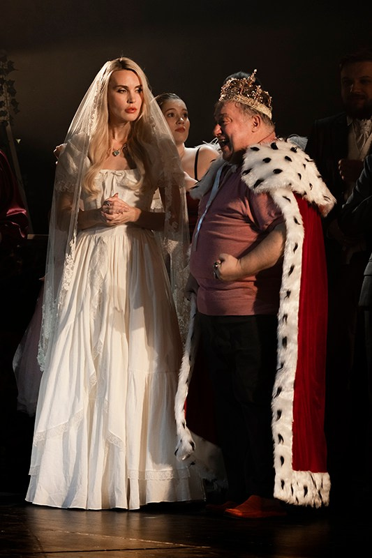 Un miracle ordinaire. Photographer Kostya Jonaitis (streetphotography, BBC News, Fashion)