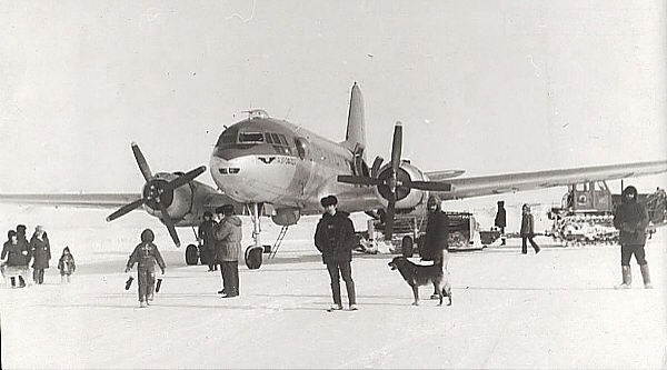 Исторические фотографии. Фотоальбом показывающий увлекательный мир авиации и мир медведей Андрея Иванова