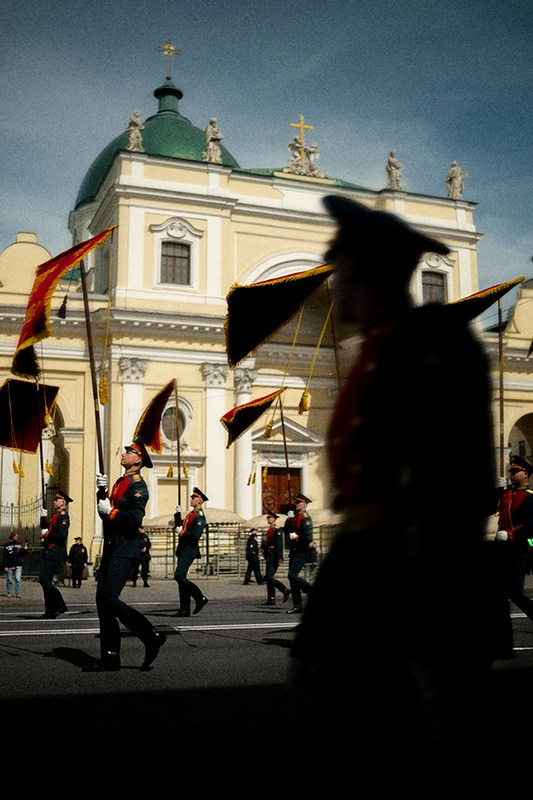 9 may St.Petersburg for BBC News Russian service. Photographer Kostya Jonaitis (streetphotography, BBC News, Fashion)