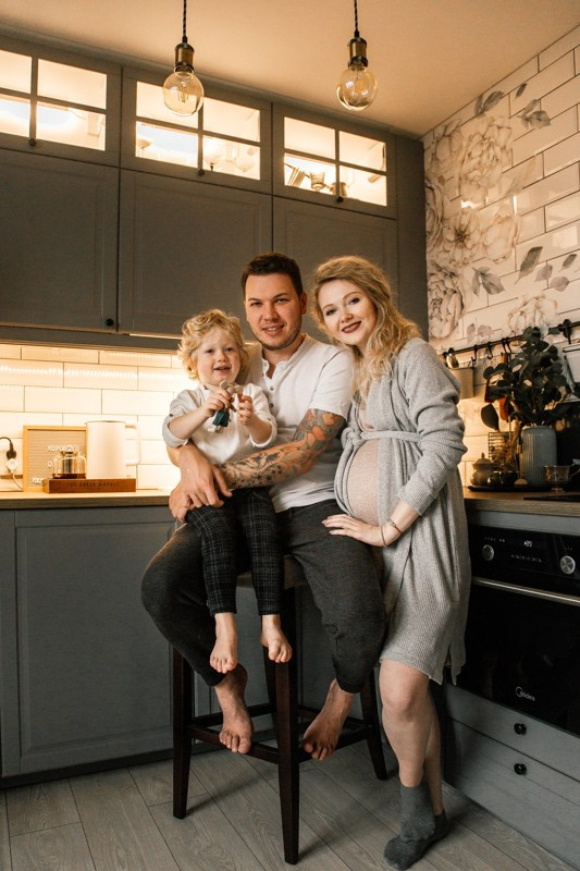 Семейная фотосессия в Краснодарской квартире. Свадебный, репортажный фотограф Дмитрий Макарченко