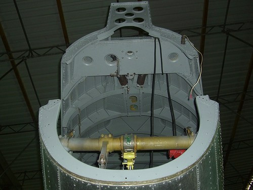 Ил-14 в Германии (восстановление в музее). Фотоальбом показывающий увлекательный мир авиации и мир медведей Андрея Иванова