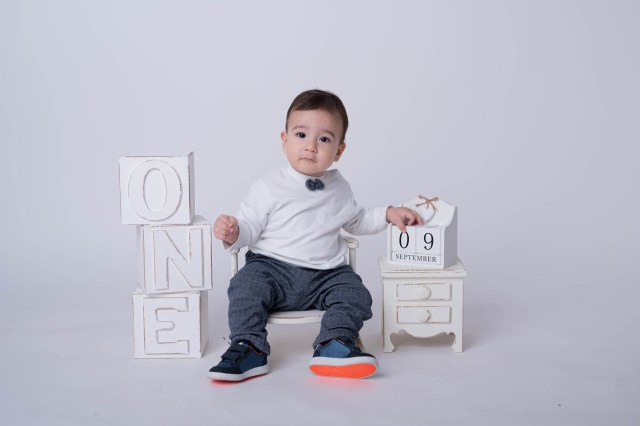 Фотосессия на годик для мальчика. Фотосессия на годик в Москве. Фотограф годовасия