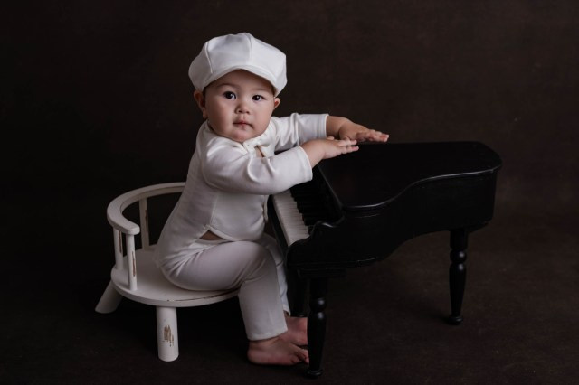 Фотосессия на годик для мальчика. Фотосессия на годик в Москве. Фотограф годовасия