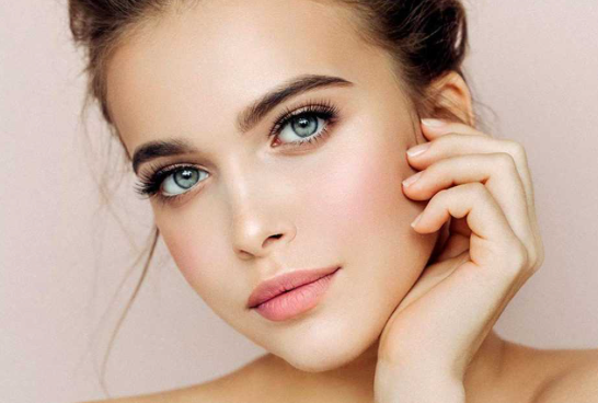 Легкий макияж