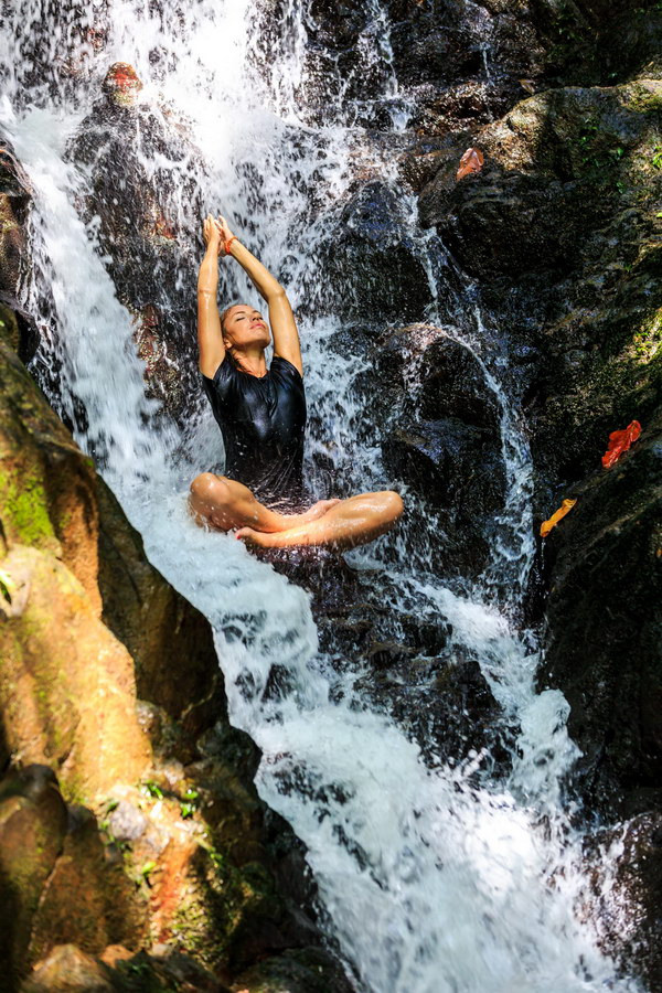 Anya Bagaveeva. Photographer, Retoucher & Graphic Designer @photo123pro