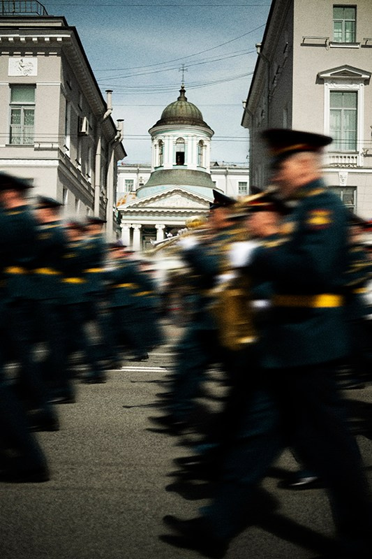 9 may St.Petersburg for BBC News Russian service. Photographer Kostya Jonaitis (streetphotography, BBC News, Fashion)