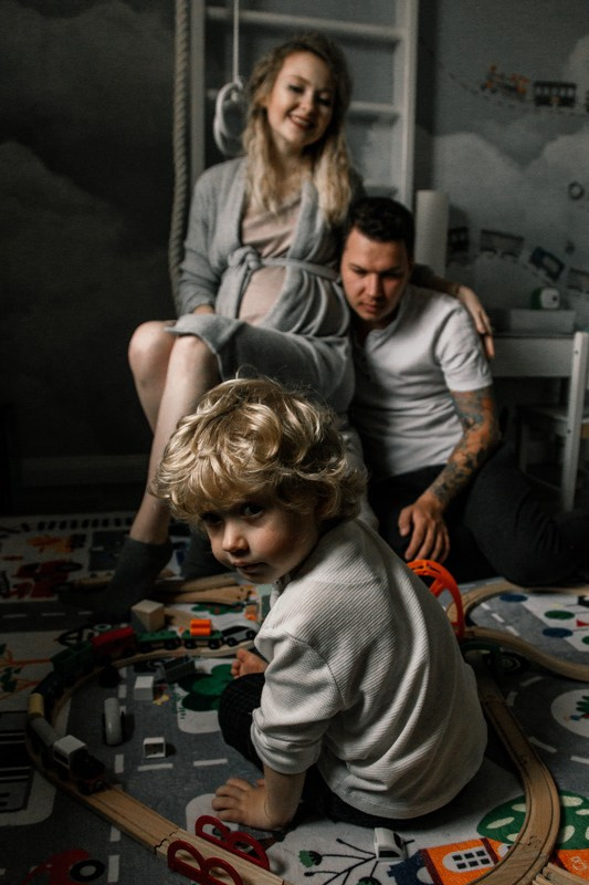 Семейная фотосессия в Краснодарской квартире. Свадебный, репортажный фотограф Дмитрий Макарченко