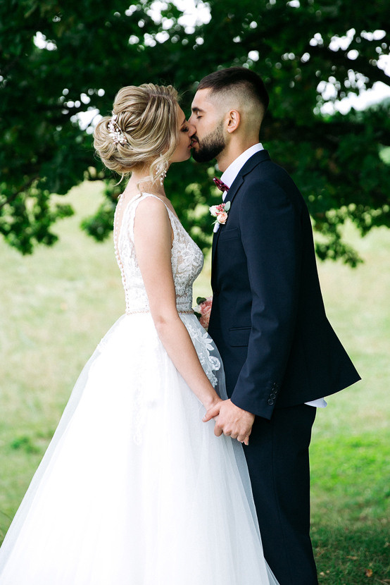 Арина и Артём. Свадебный фотограф Александр Савченко Смоленск