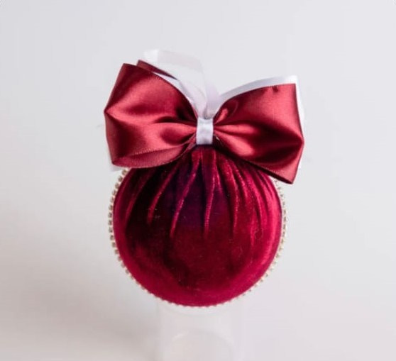 Елочный шар из красного бархата «Снежная елочка». Елочные игрушки ручной работы / Fairytale decor