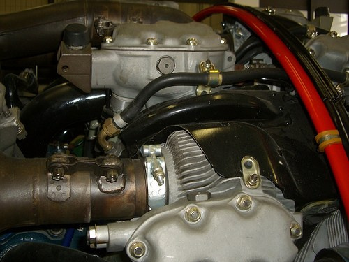 Ил-14 в Германии (восстановление в музее). Фотоальбом показывающий увлекательный мир авиации и мир медведей Андрея Иванова