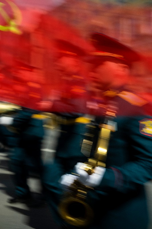 May 9, St. Petersburg. Photographer Kostya Jonaitis (streetphotography, BBC News, Fashion)