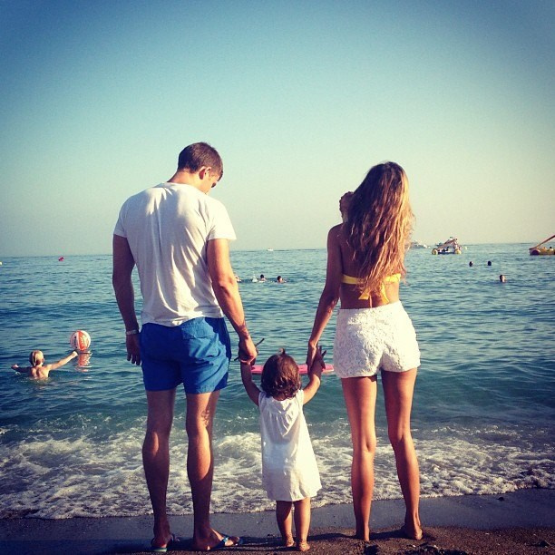 КАК РАБОТАЕТ. О НАС