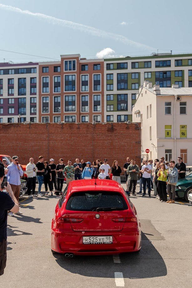 Cars and Coffee 14/06/25. Автомобильный фотограф Антон Цырулев