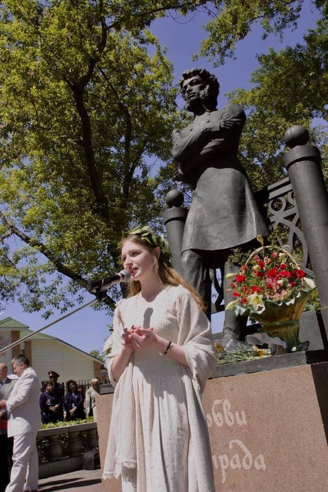 ОБО МНЕ. Елена Вагнер — поэзия и стихотерапия