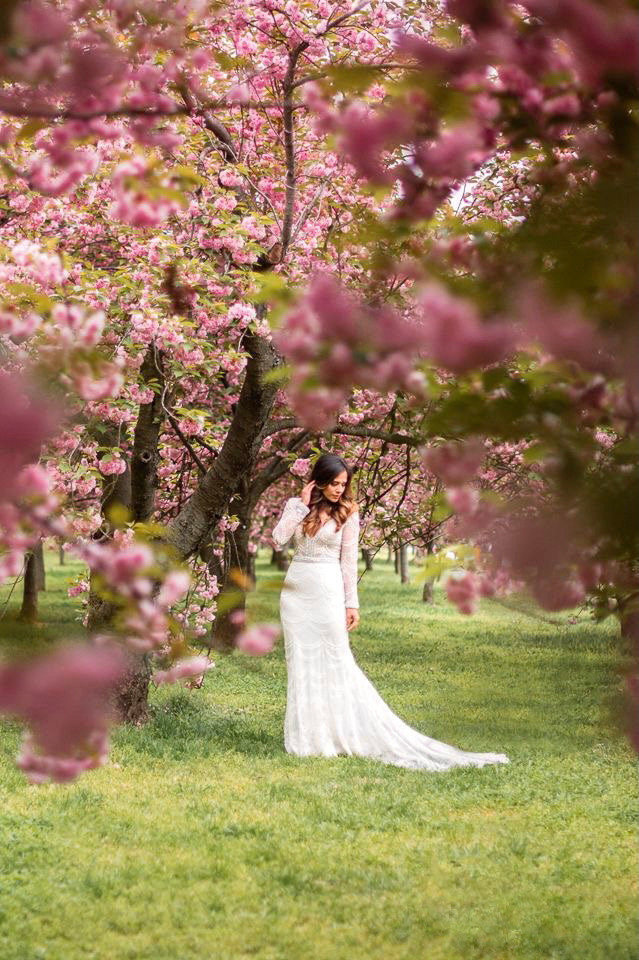 Фотосессия в цветущем саду. Женский и семейный фотограф Светлана