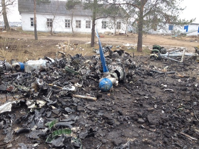 Ил-14 (Быково) — уничтожен. Фотоальбом показывающий увлекательный мир авиации и мир медведей Андрея Иванова