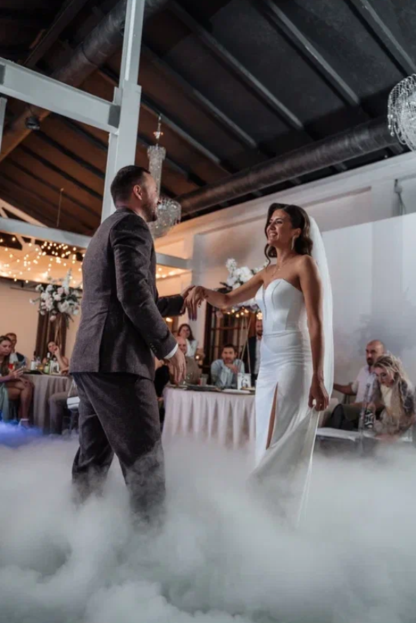 Площадка № 2-2. Свадебный организатор Москва