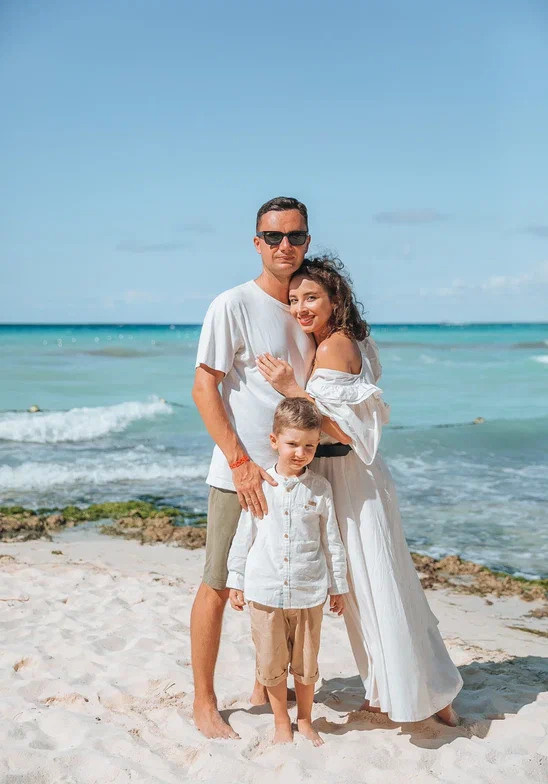 Анастасия с семьей. Семейный фотограф и видеограф Николай Ставский