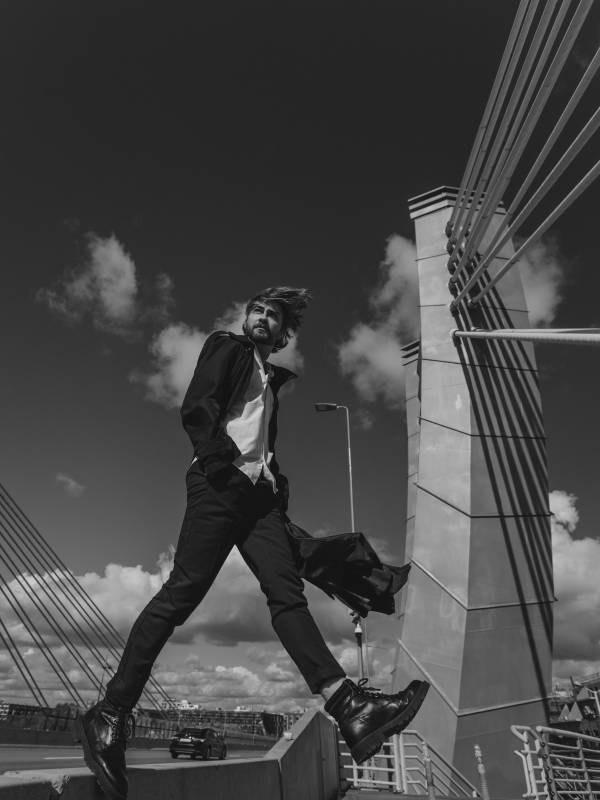 Дмитрий, 177 рост, 46-48 р-р. KED Production — продакшн из СПб. Создаём фото, видео и контент, который помогает брендам и селлерам продавать больше