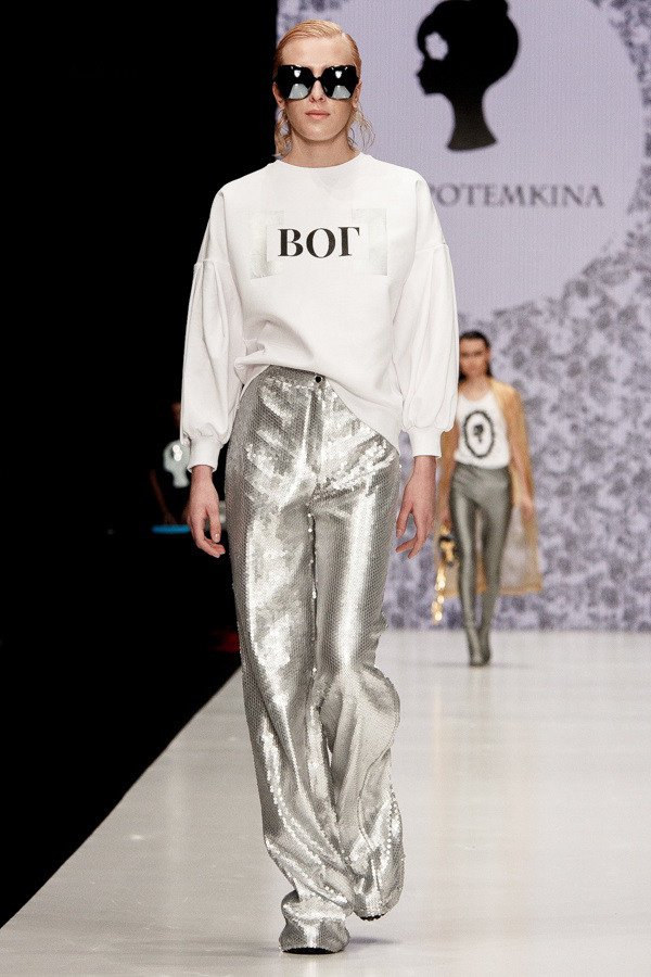 Mercedes-Benz Fashion Week Bella Potemkina. Фотограф Арсений Гуров