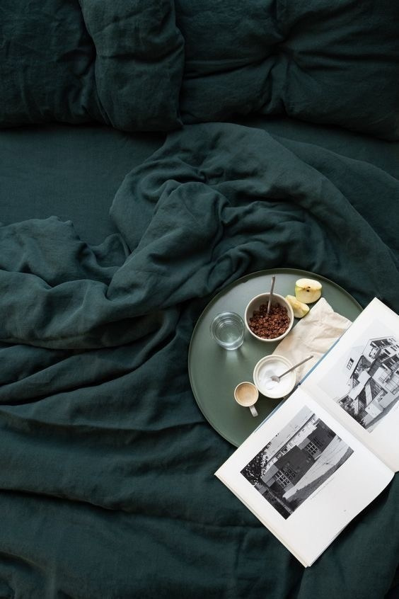 Предметное фото - уют и комфорт в каждом элементе постельного белья.