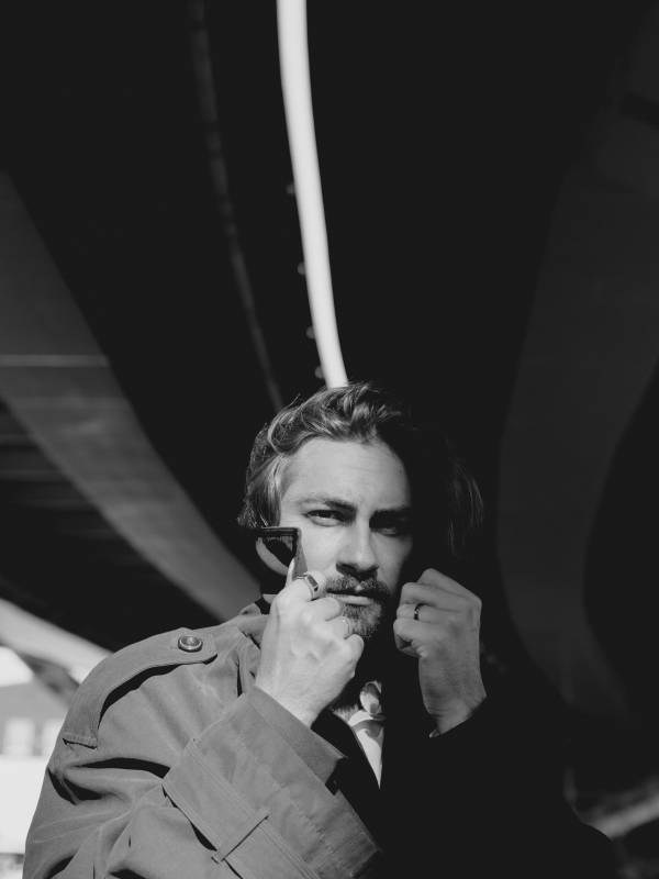 Дмитрий, 177 рост, 46-48 р-р. KED Production — продакшн из СПб. Создаём фото, видео и контент, который помогает брендам и селлерам продавать больше