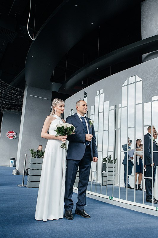 Регистрация и прогулка в Сити. Фотограф Анна Анисимова. Свадьбы, портреты, творческий репортаж