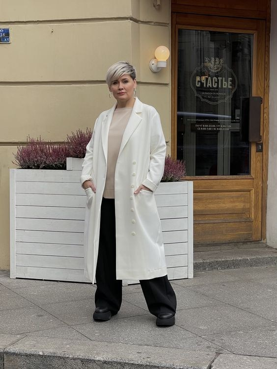 Наталья, 48-50 р-р, 164 см. KED Production — продакшн из СПб. Создаём фото, видео и контент, который помогает брендам и селлерам продавать больше