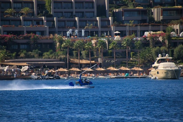 Бухта Бодрума / HQ скачать на https://unsplash.com/@elegeo/