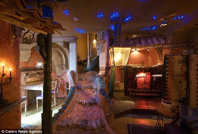 La Balade des Gnomes (Дюрбюи, Бельгия). Фотограф для маркетплейсов Михаил Бове