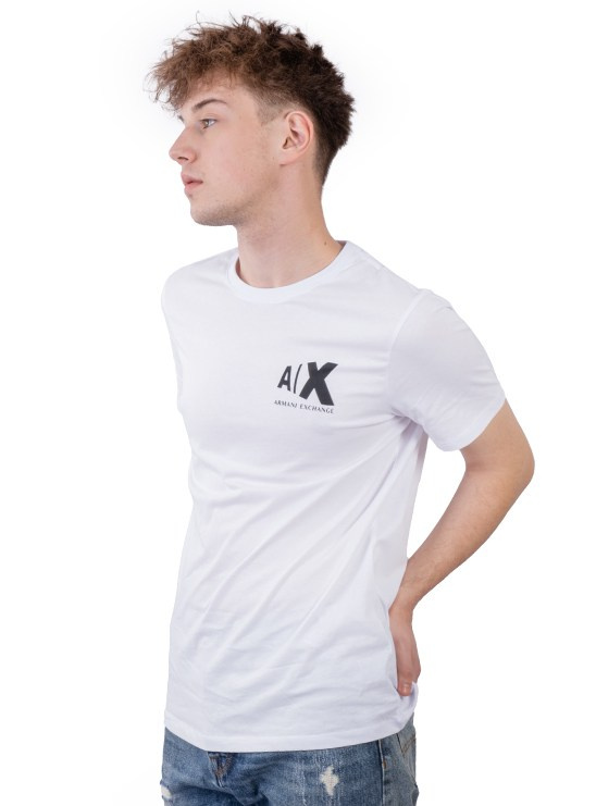 Предметная съёмка мужских футболок. Предметный фотограф в Симферополе Антон Катунин