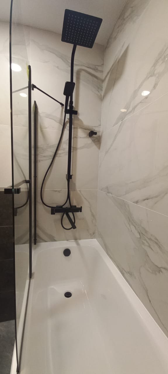 Ванная комната (ул. Аметьевская Магистраль д. 16к2). Ремонт санузла, туалета, ванной под ключ в Казани. Укладка плитки