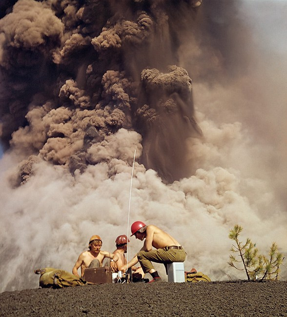 в-н Толбачик. Пепловый взрыв