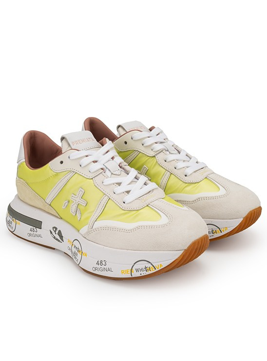 Предметная съёмка для маркетплейсов | Обувь. Предметный фотограф в Симферополе Антон Катунин