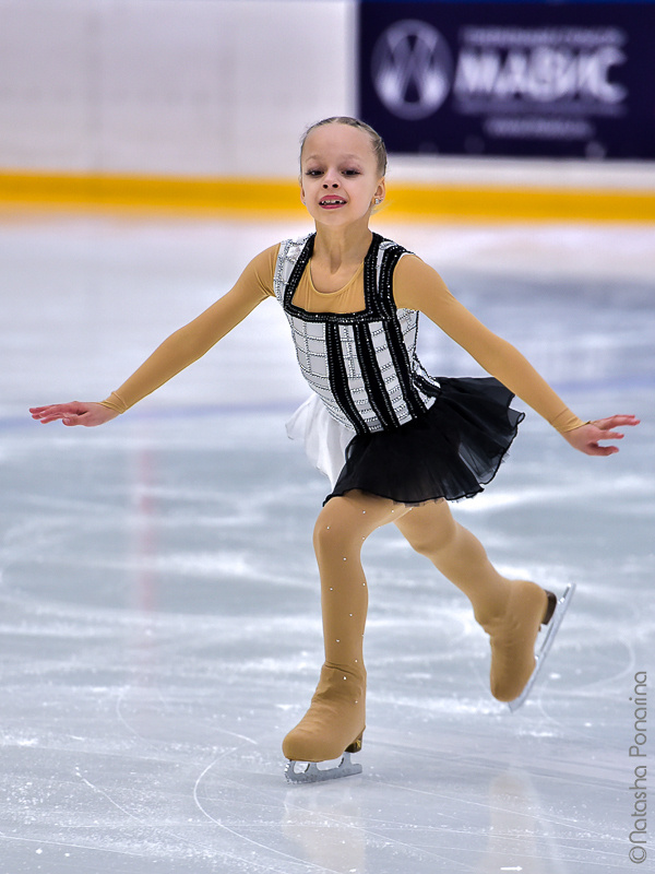 Агата Петрова 2019. Russian figure skating photographer from Saint-Petersburg