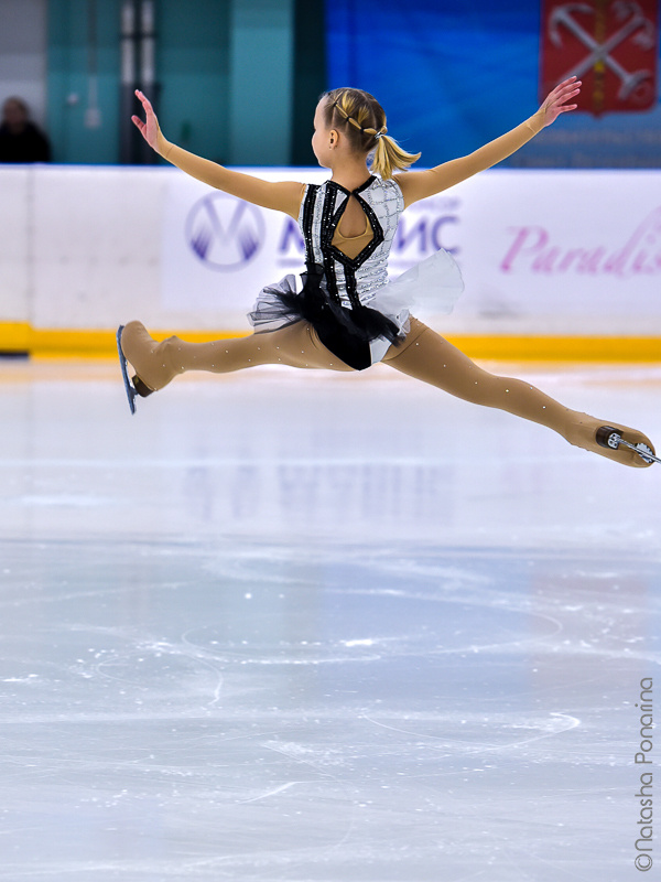 Агата Петрова 2019. Russian figure skating photographer from Saint-Petersburg
