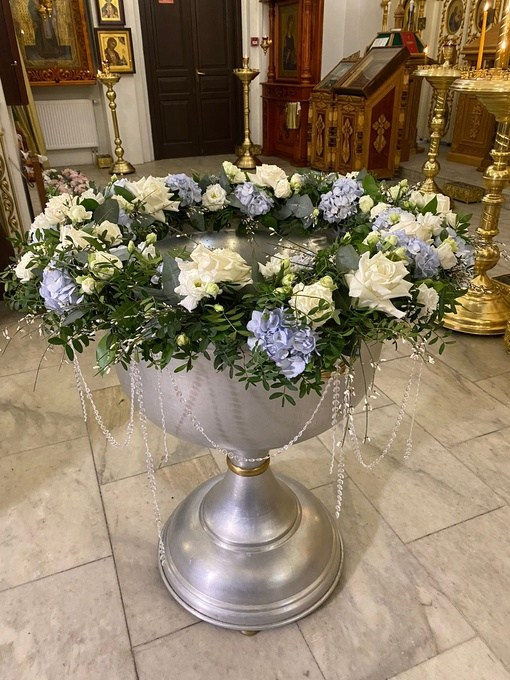 Украшение купели цветами — флорист. Фотограф на крещение и венчание в Самаре и Тольятти Елена Арди