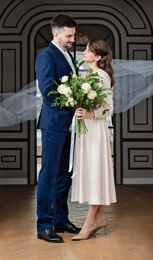 Свадебная съёмка в ЗАГСе и студии. Фотографы для фотосессий в Новосибирске