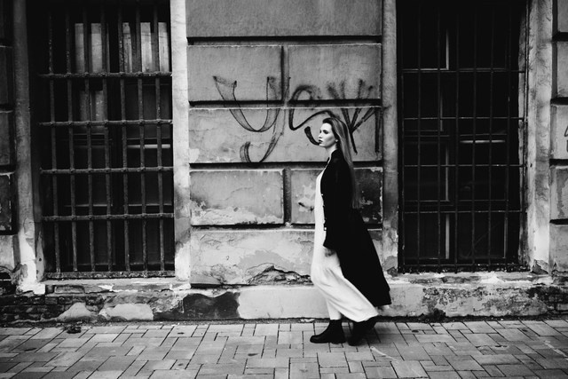 Женский портрет. Улица. Настя. Ваш фотограф в Сургуте. Елена Орехова