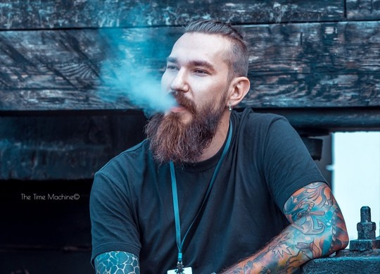 МУЖСКОЙ ПОРТРЕТ. Фотограф для маркетплейсов Михаил Бове