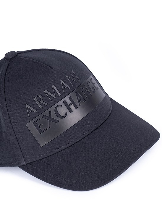 Предметная съёмка головных уборов. Предметный фотограф в Симферополе Антон Катунин