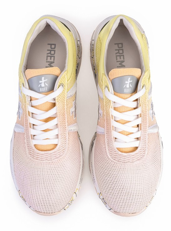 Предметная съёмка для маркетплейсов | Обувь. Предметный фотограф в Симферополе Антон Катунин