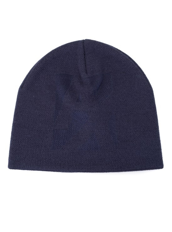 Предметная съёмка головных уборов. Предметный фотограф в Симферополе Антон Катунин