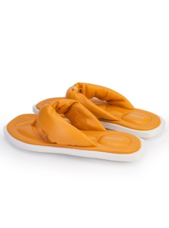 Предметная съёмка для маркетплейсов | Обувь. Предметный фотограф в Симферополе Антон Катунин